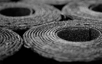 Clatter bitumen roof disadvantages